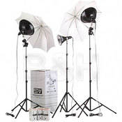 KT800U 3 Light 1250W Thrifty Advanced Kit with Umbrellas & Dimmers (120V)
