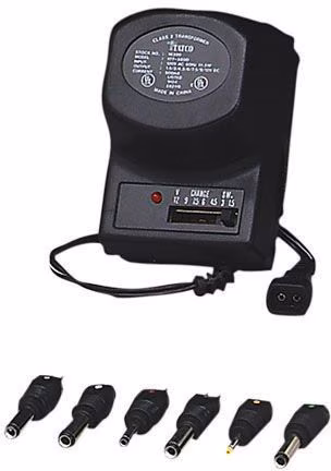 ADAPTOR UNIVERSAL