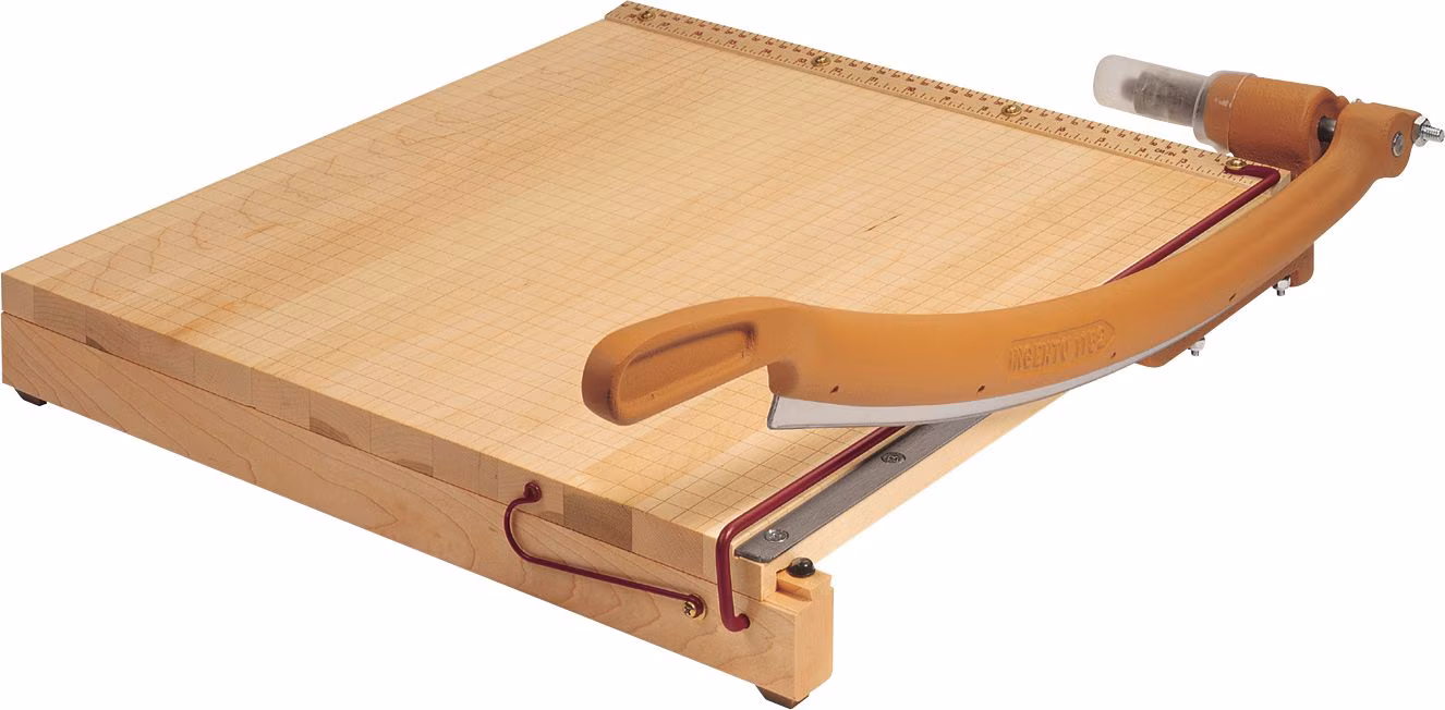 TRIMMER PAPER WOOD 18X18