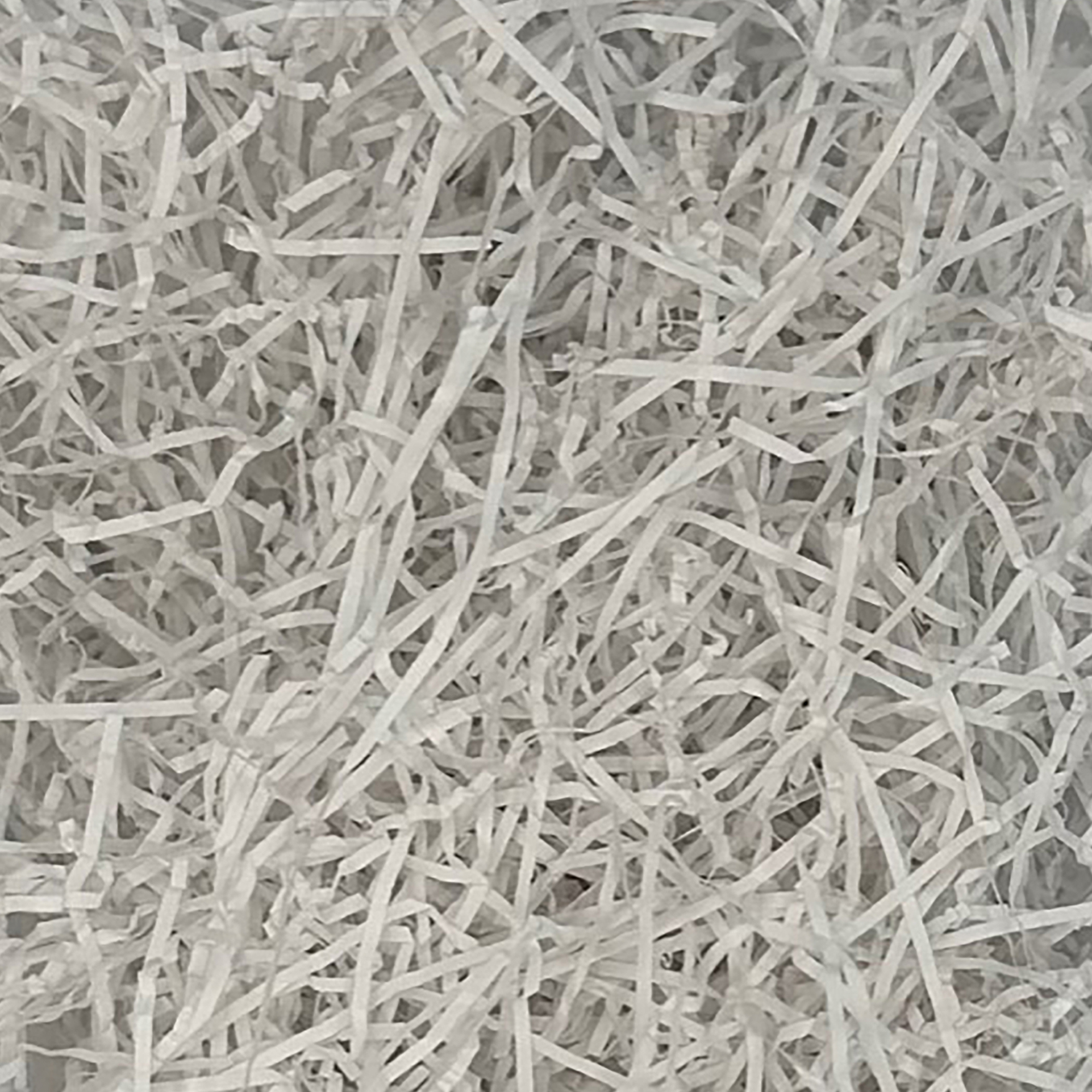10 lb. Very Fine™ White Shredded Paper 1 CARTON